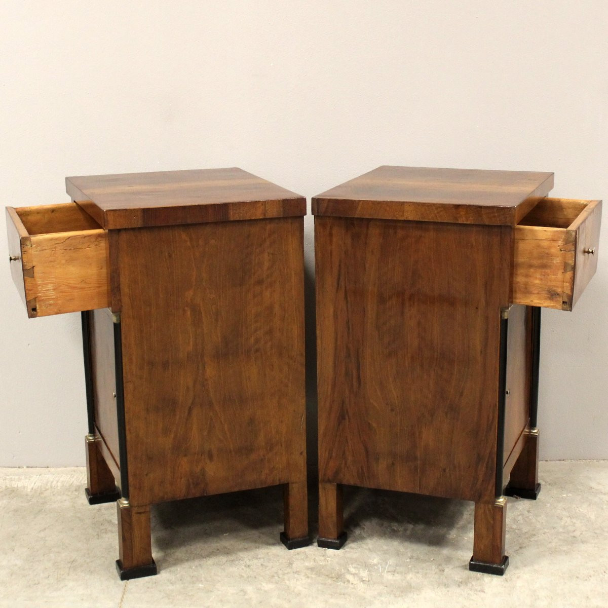 Antique Pair Of Empire Bedsides Nightstands Tables In Walnut - Italy 19th-photo-2