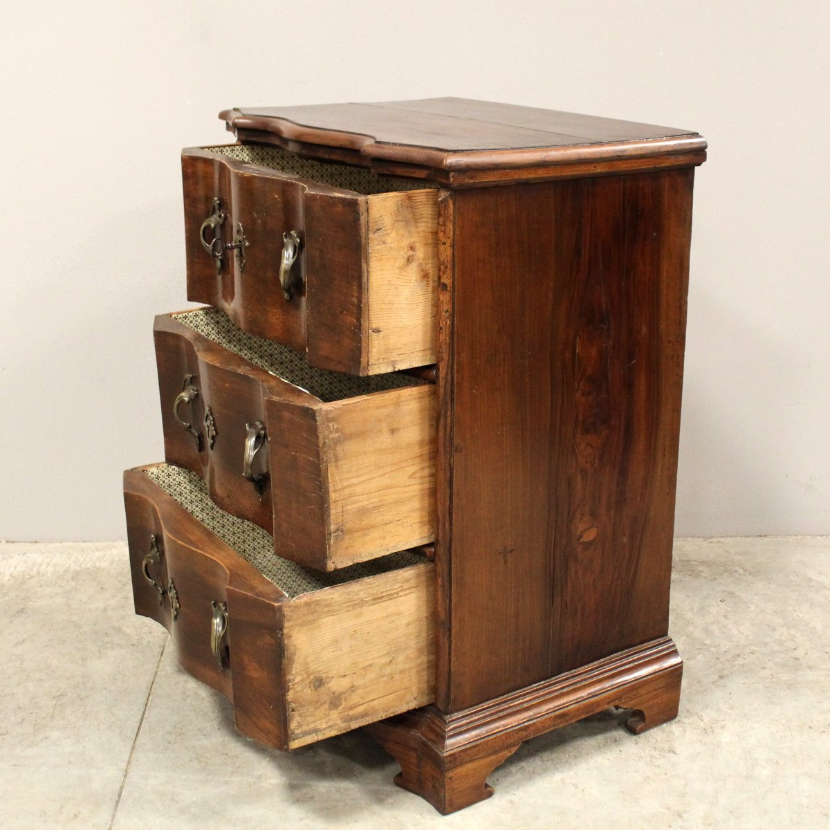 Ancien commode chiffonnière d'époque Louis XV en noyer - Italie 18ème-photo-2