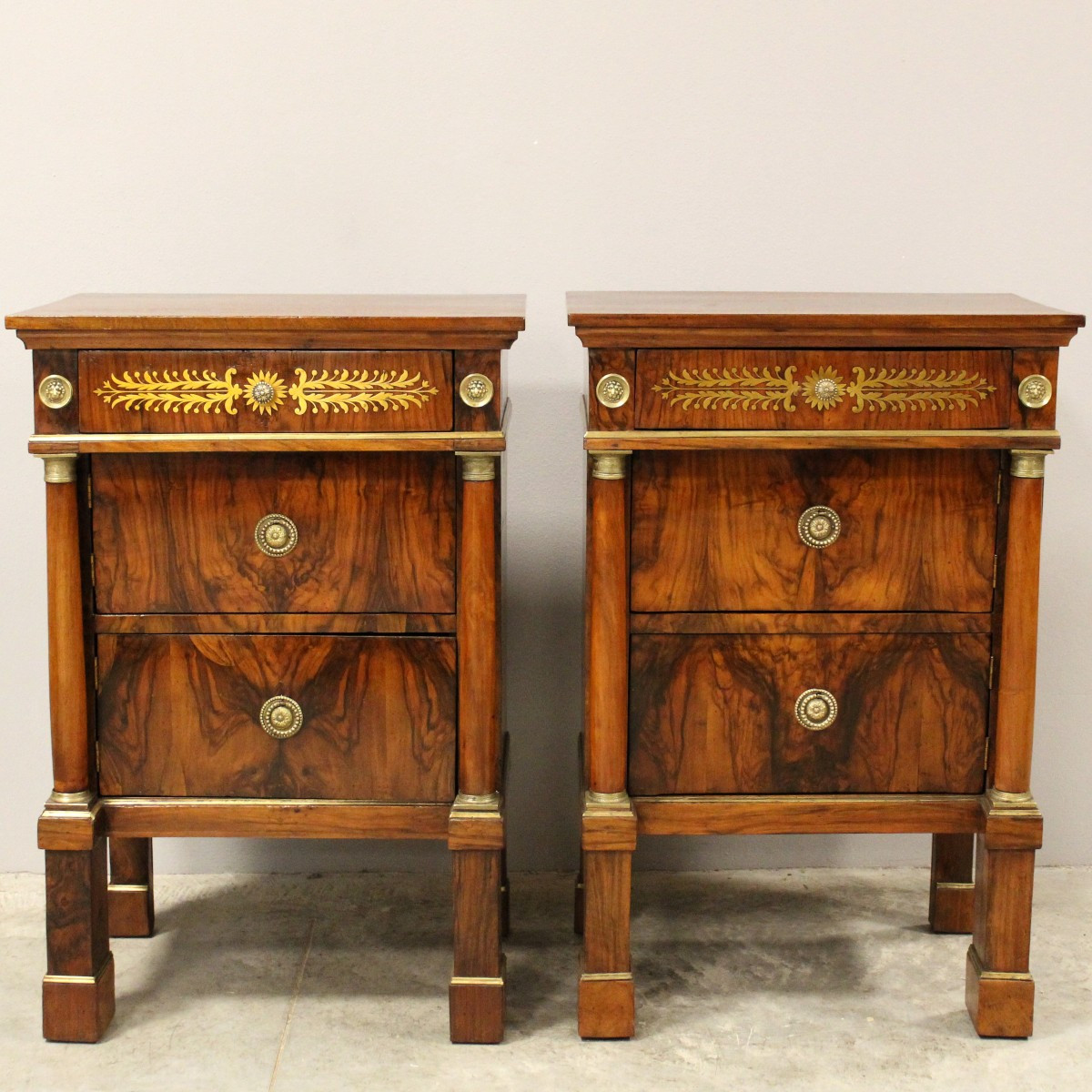 Antique Pair Of Empire Bedsides Nightstands Tables In Walnut And Brass Marquetry - Italy 19th-photo-2