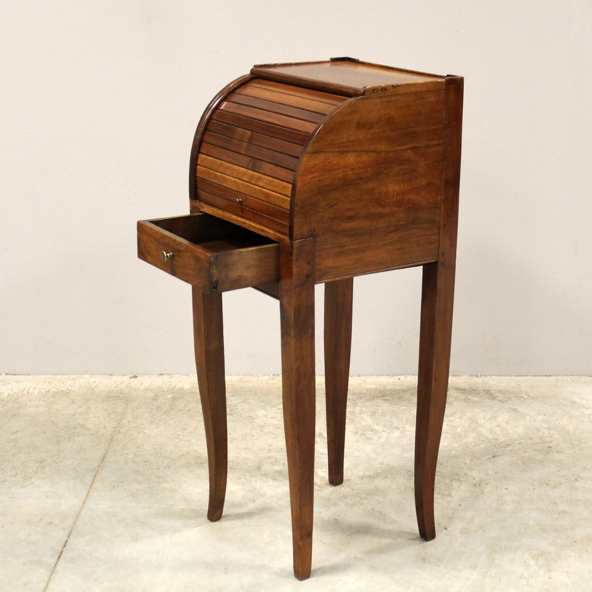 Ancien table de chevet d'époque Directoire en noyer - Italie 18ème-photo-1