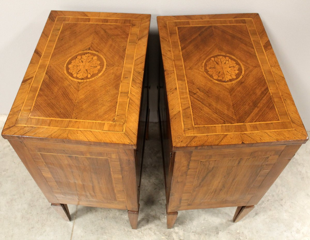 Antique Pair Of Louis XVI Bedsides Nightstands Tables In Walnut And Marquetry - Italy 18th-photo-2