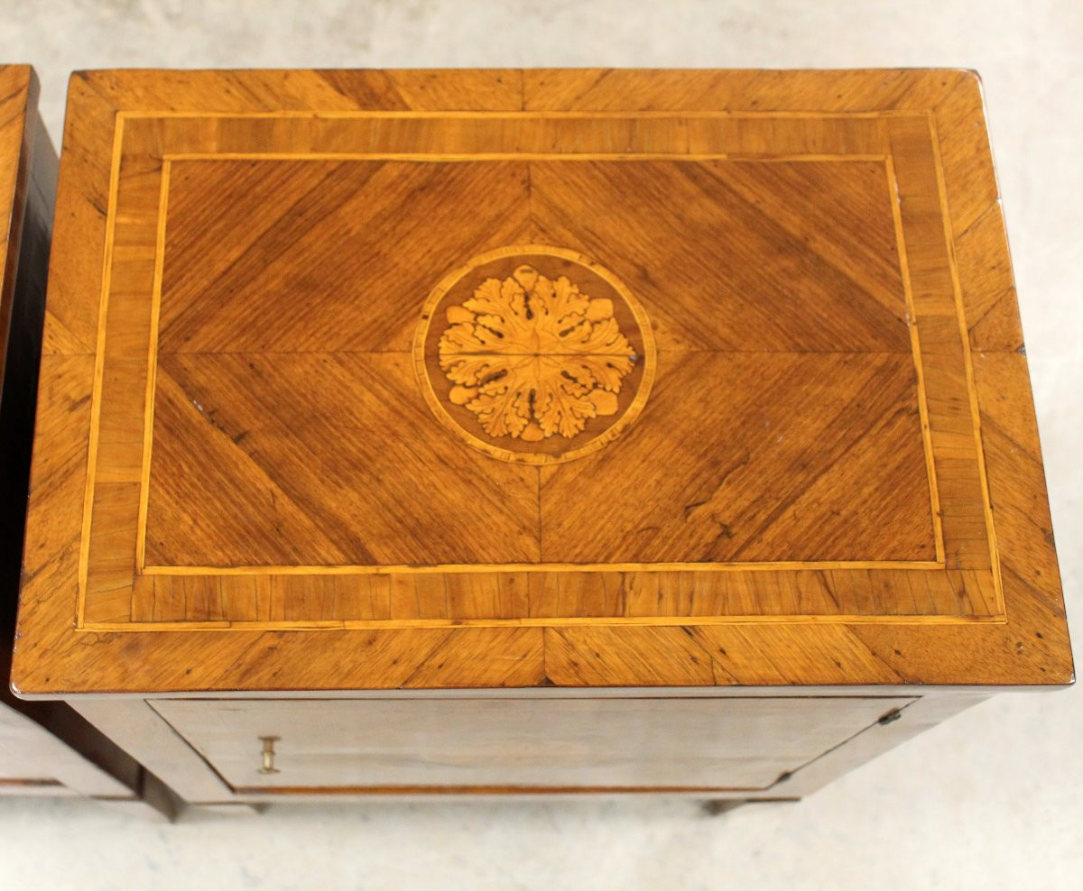 Antique Pair Of Louis XVI Bedsides Nightstands Tables In Walnut And Marquetry - Italy 18th-photo-5