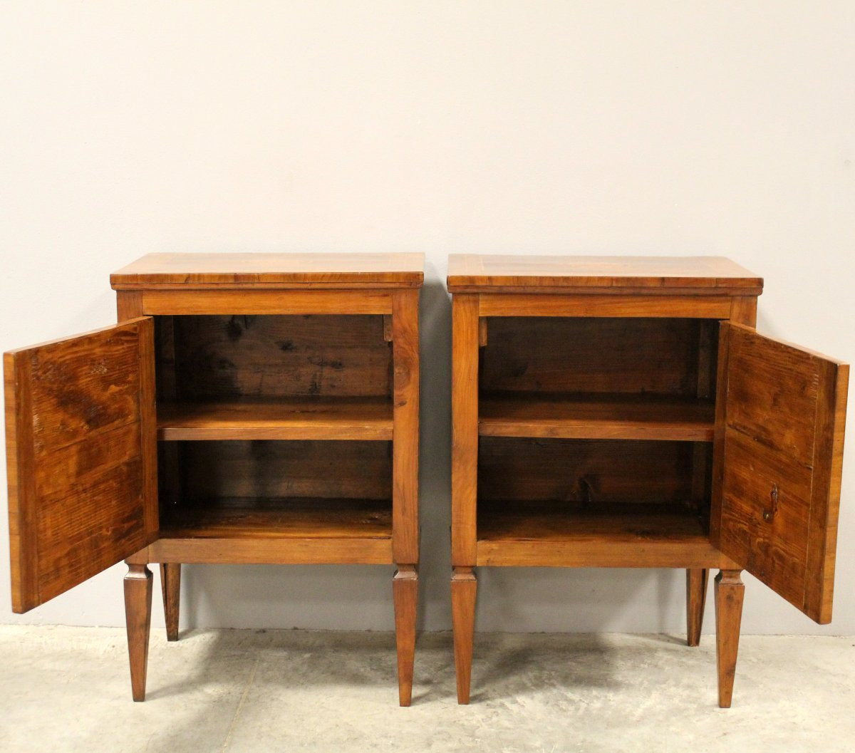 Antique Pair Of Louis XVI Bedsides Nightstands Tables In Walnut And Marquetry - Italy 18th-photo-6