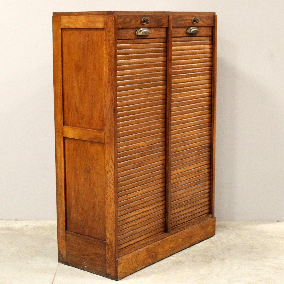 Antique Binder Rolling Curtain Filing Cabinet In Oak-photo-2