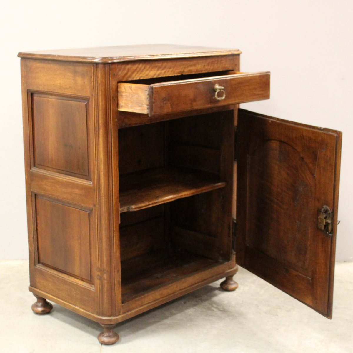 Ancien buffet 1 porte d'époque Louis XV en noyer - 18ème-photo-1