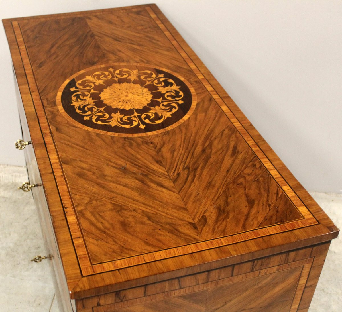 Ancien commode d'époque Louis XVI en noyer et marqueterie - Italie 18ème-photo-4