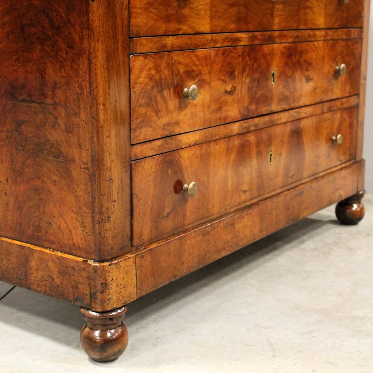 Antique Louis Philippe Chest Of Drawers In Walnut - Italy 19th-photo-5