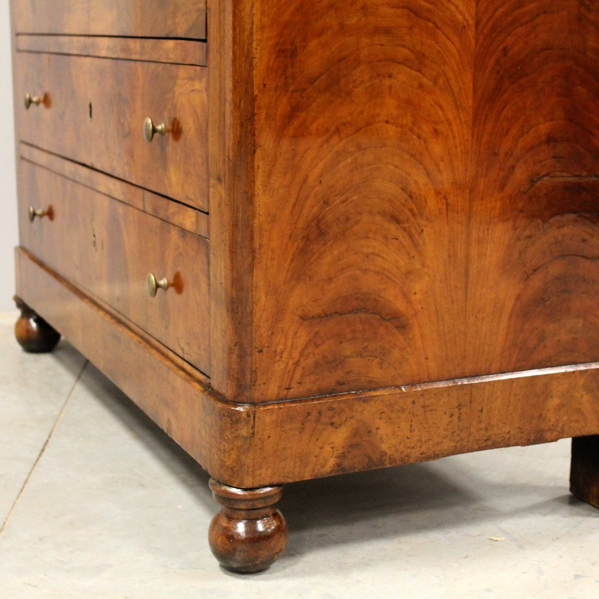Antique Louis Philippe Chest Of Drawers In Walnut - Italy 19th-photo-6