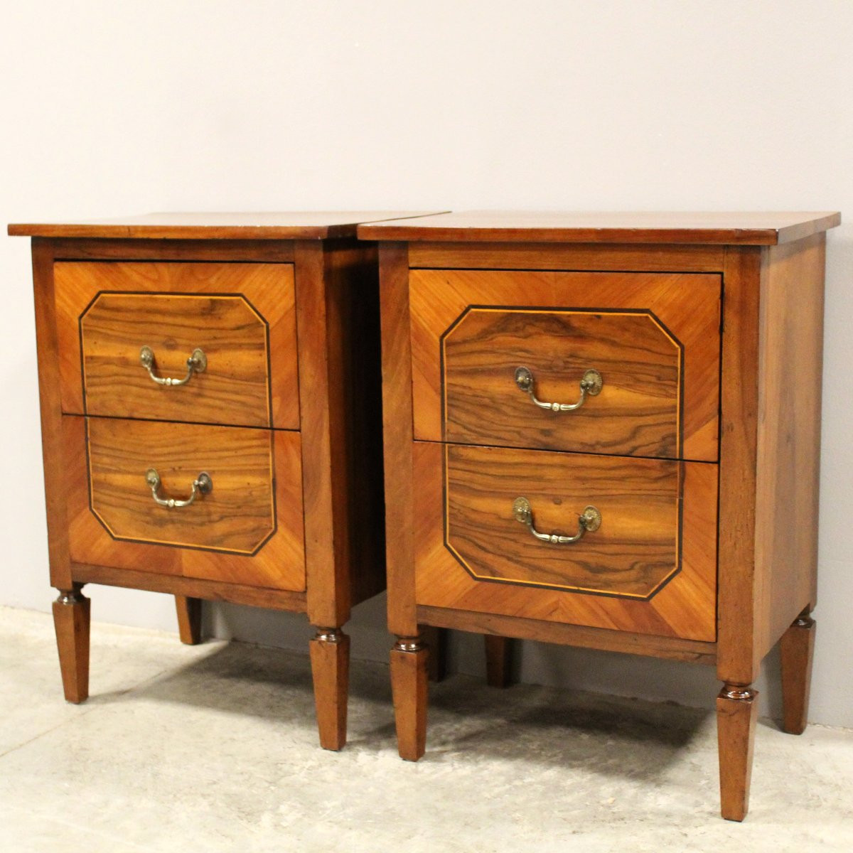 Antique Pair Of Louis XVI Bedsides Nightstands Tables In Walnut And Marquetry - Italy 18th-photo-3