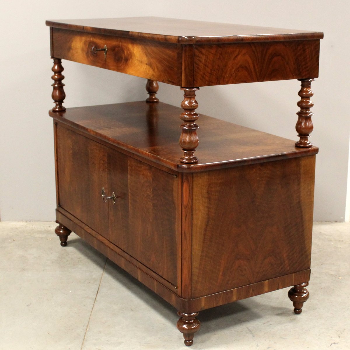 Antique Louis Philippe Sideboard Dresser Cabinet Cupboard Buffet In Walnut – Italy 19th-photo-2