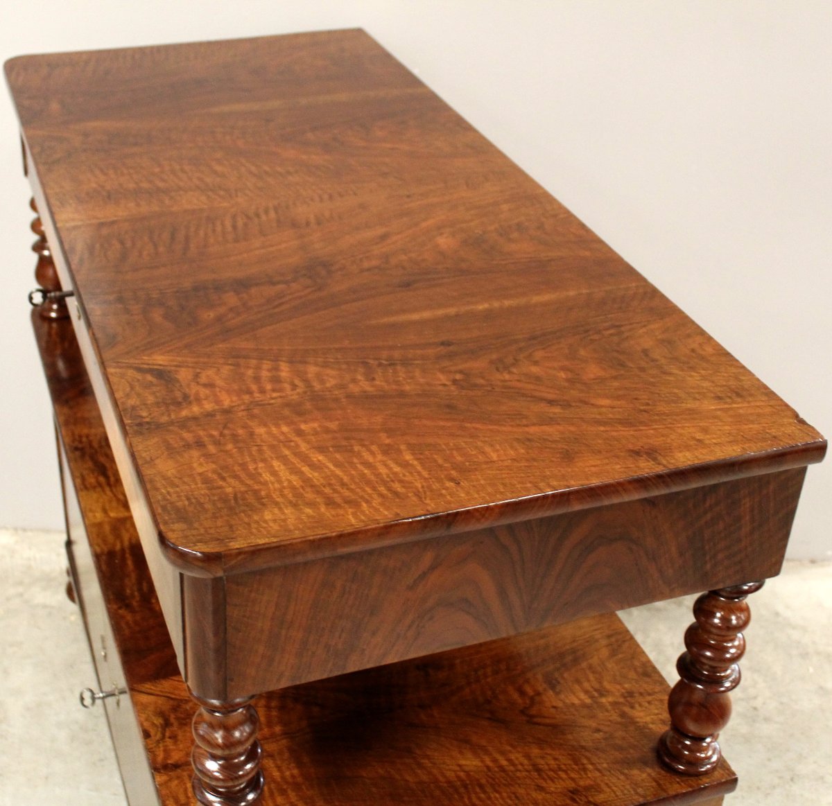 Antique Louis Philippe Sideboard Dresser Cabinet Cupboard Buffet In Walnut – Italy 19th-photo-2