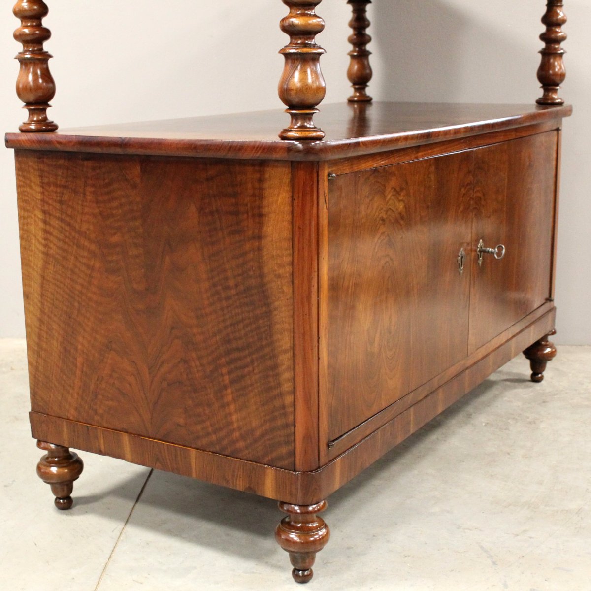 Antique Louis Philippe Sideboard Dresser Cabinet Cupboard Buffet In Walnut – Italy 19th-photo-5