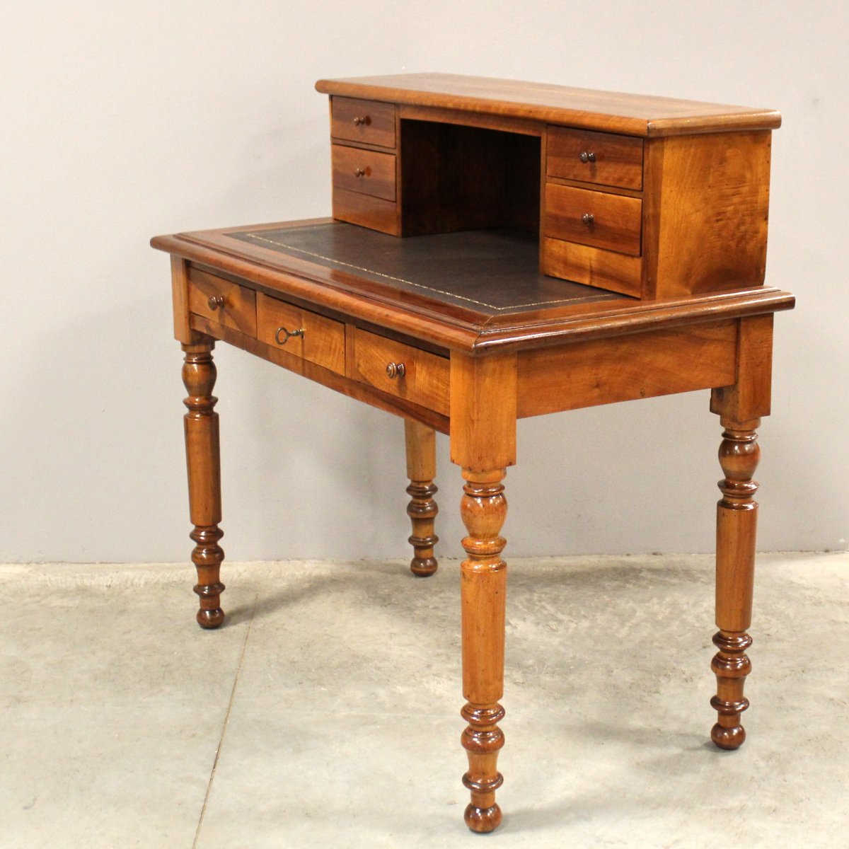 Ancien bureau table à écrire d'époque Louis Philippe en noyer - 19ème-photo-1