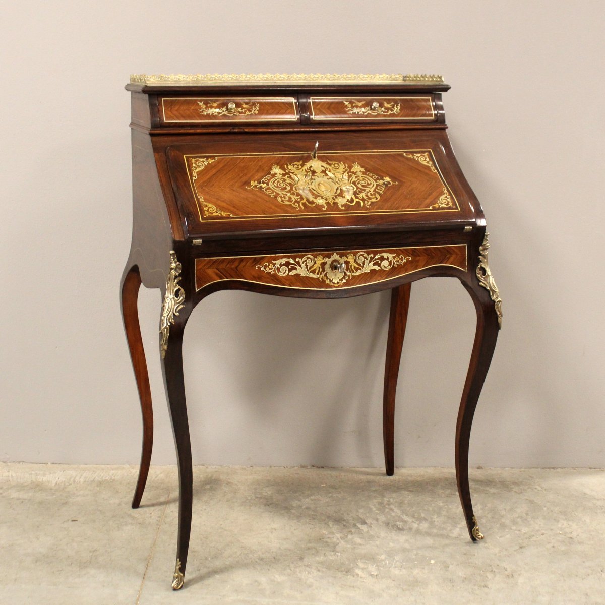 Ancien bureau de pente à rabat d'époque Napoleon III en marqueterie - 19ème