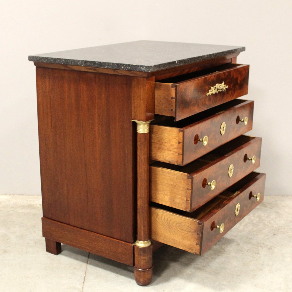 Ancien commode d'époque Empire en acajou - 19ème-photo-1