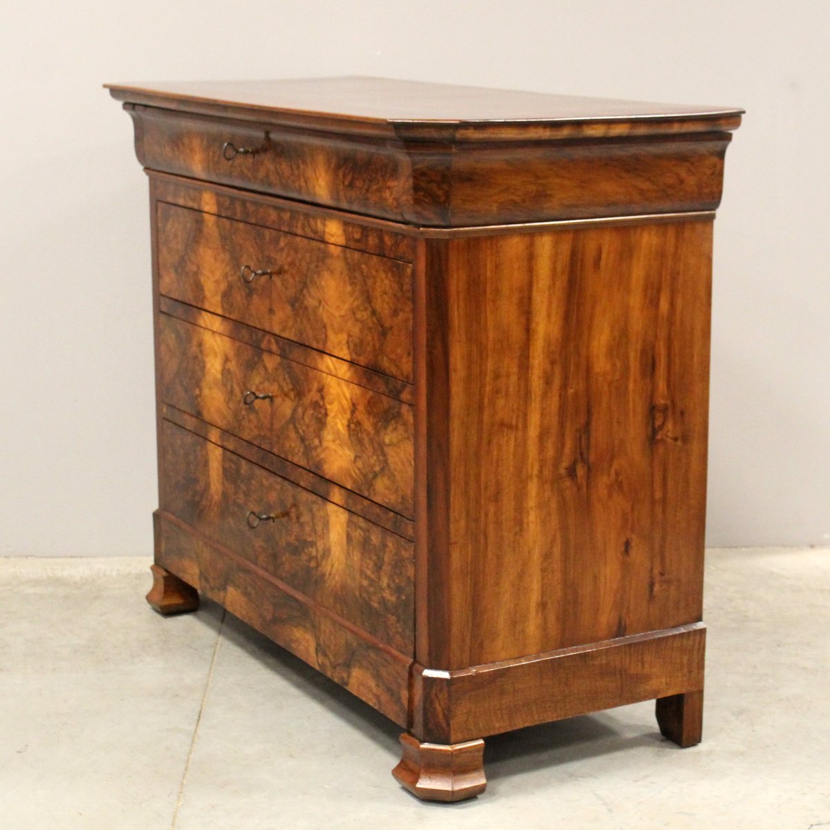 Antique Louis Philippe Dresser Chest Of Drawers In Walnut - 19th-photo-3