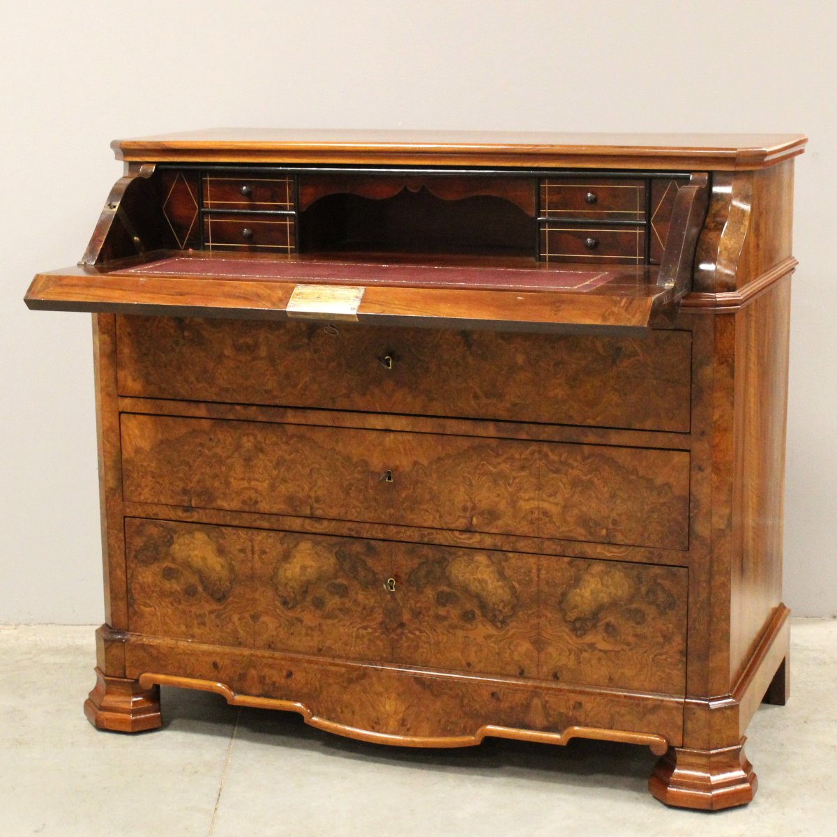 Ancien commode bureau de pente d'époque Louis Philippe en noyer - 19ème-photo-2