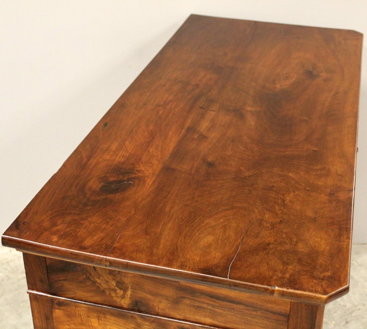 Antique Louis Philippe Sideboard Dresser Cabinet Cupboard Buffet In Walnut - 19th-photo-2