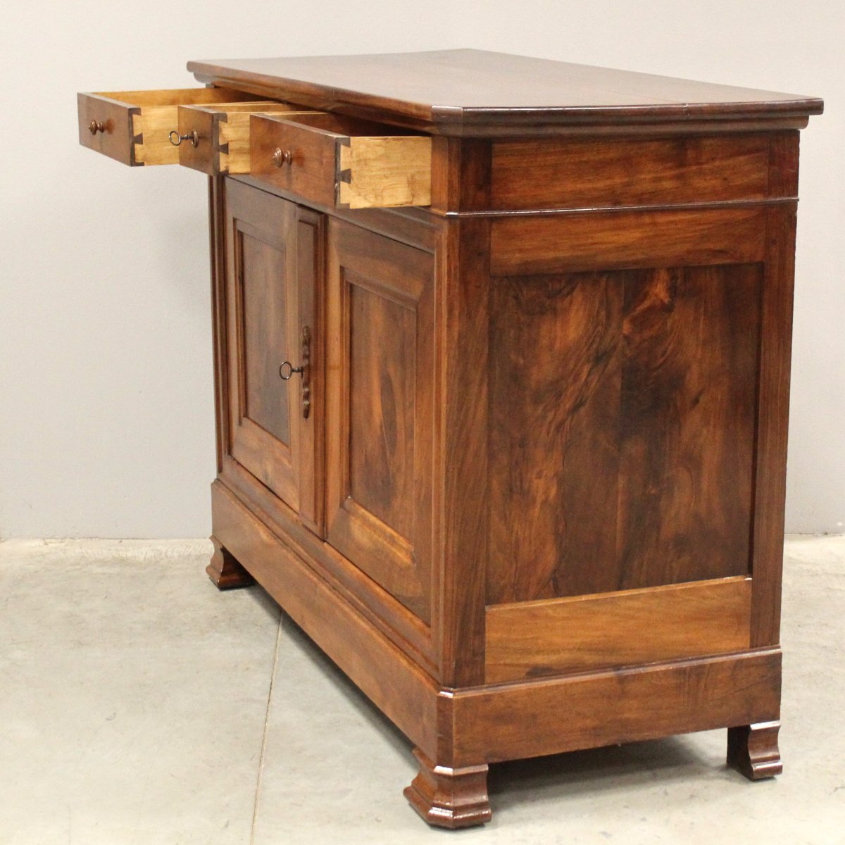 Antique Louis Philippe Sideboard Dresser Cabinet Cupboard Buffet In Walnut - 19th-photo-5