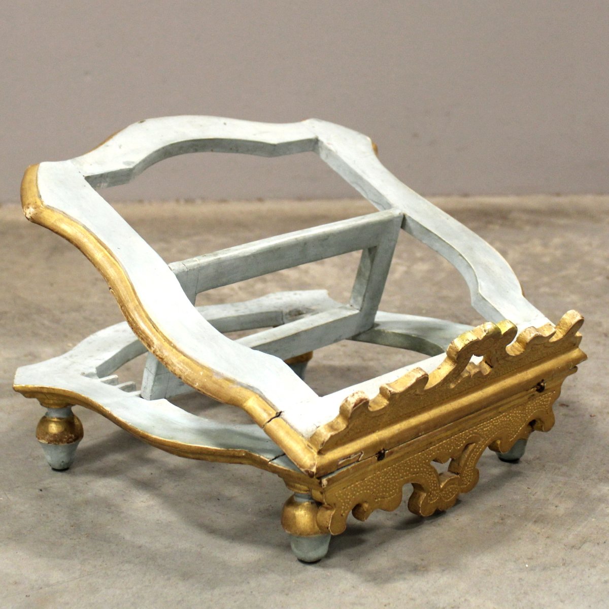 Antique Table Lectern In Laquered And Gilded Wood - Italy 18th-photo-1