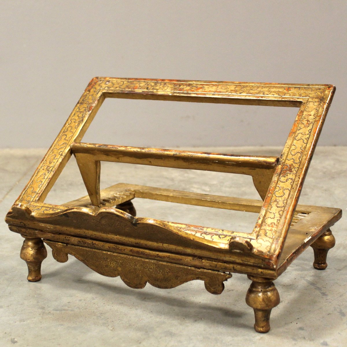 Antique Table Lectern In Gilded Wood - Italy 19th