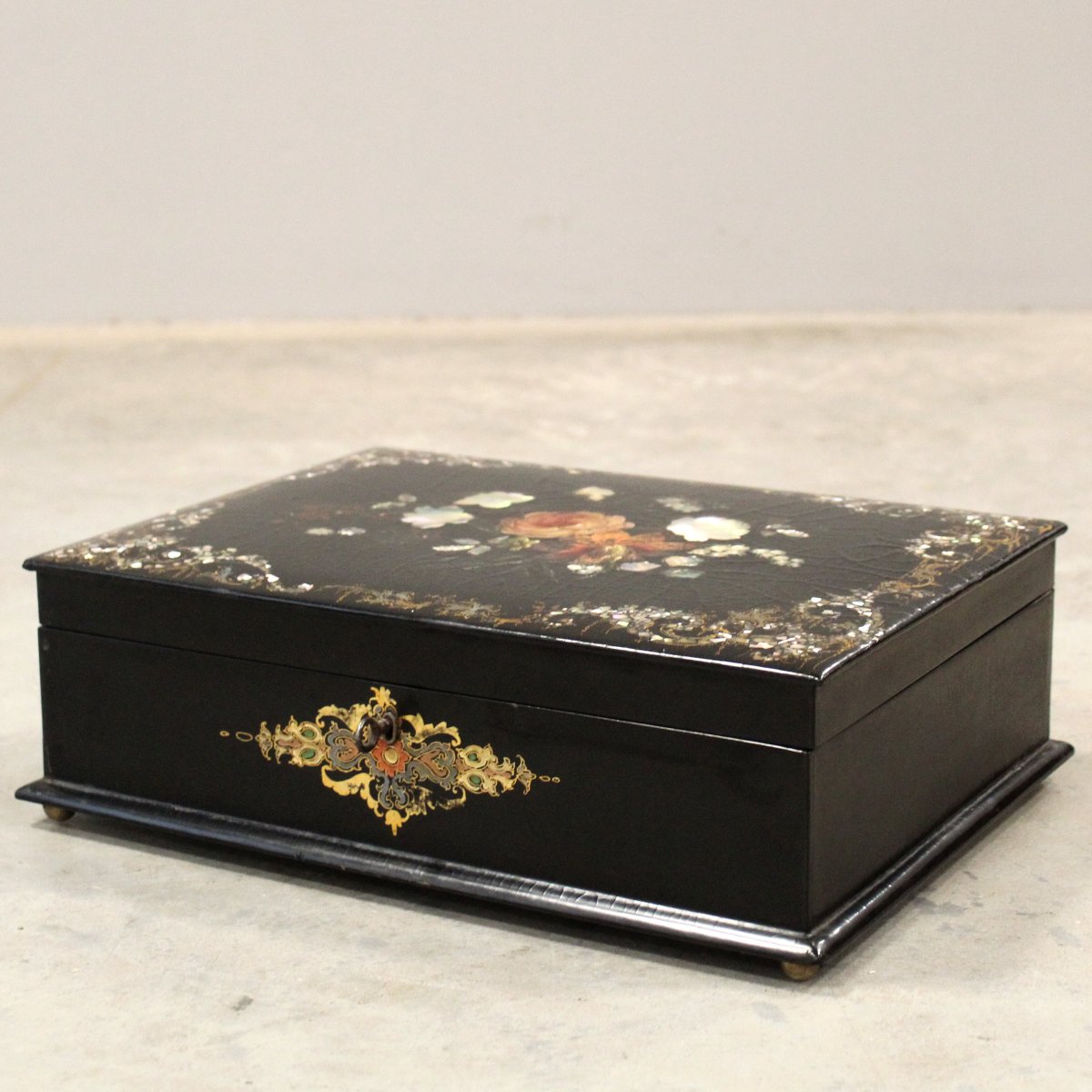 Ancien  coffret boîte à bijoux en bois laqué peint et marqueterie - 19ème-photo-2