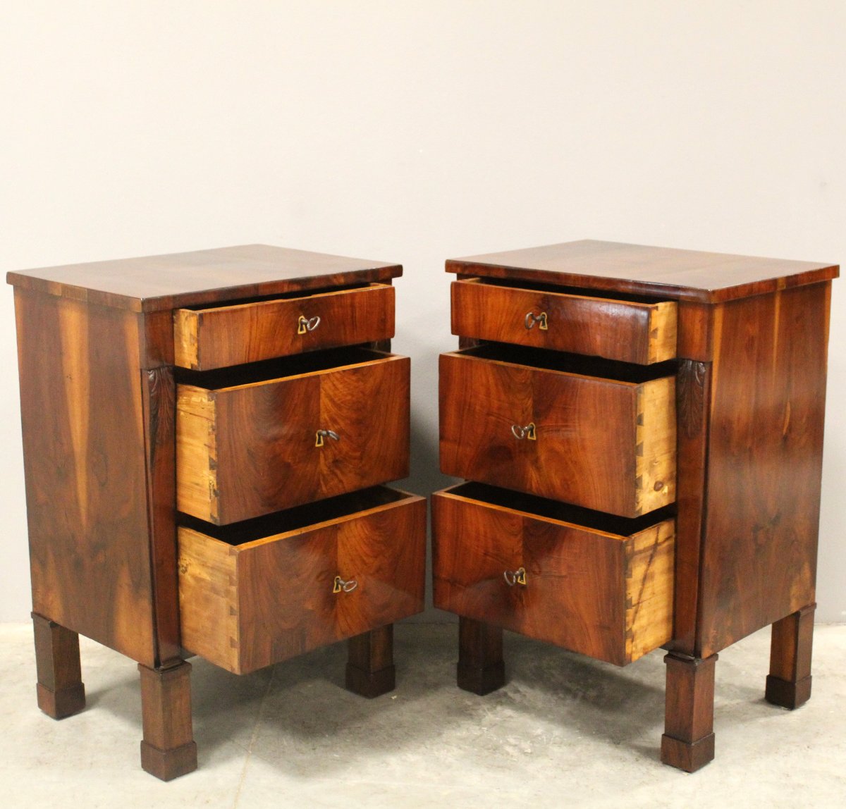 Antique Pair Of Empire Bedsides Nightstands Tables In Walnut - Italy 19th-photo-2