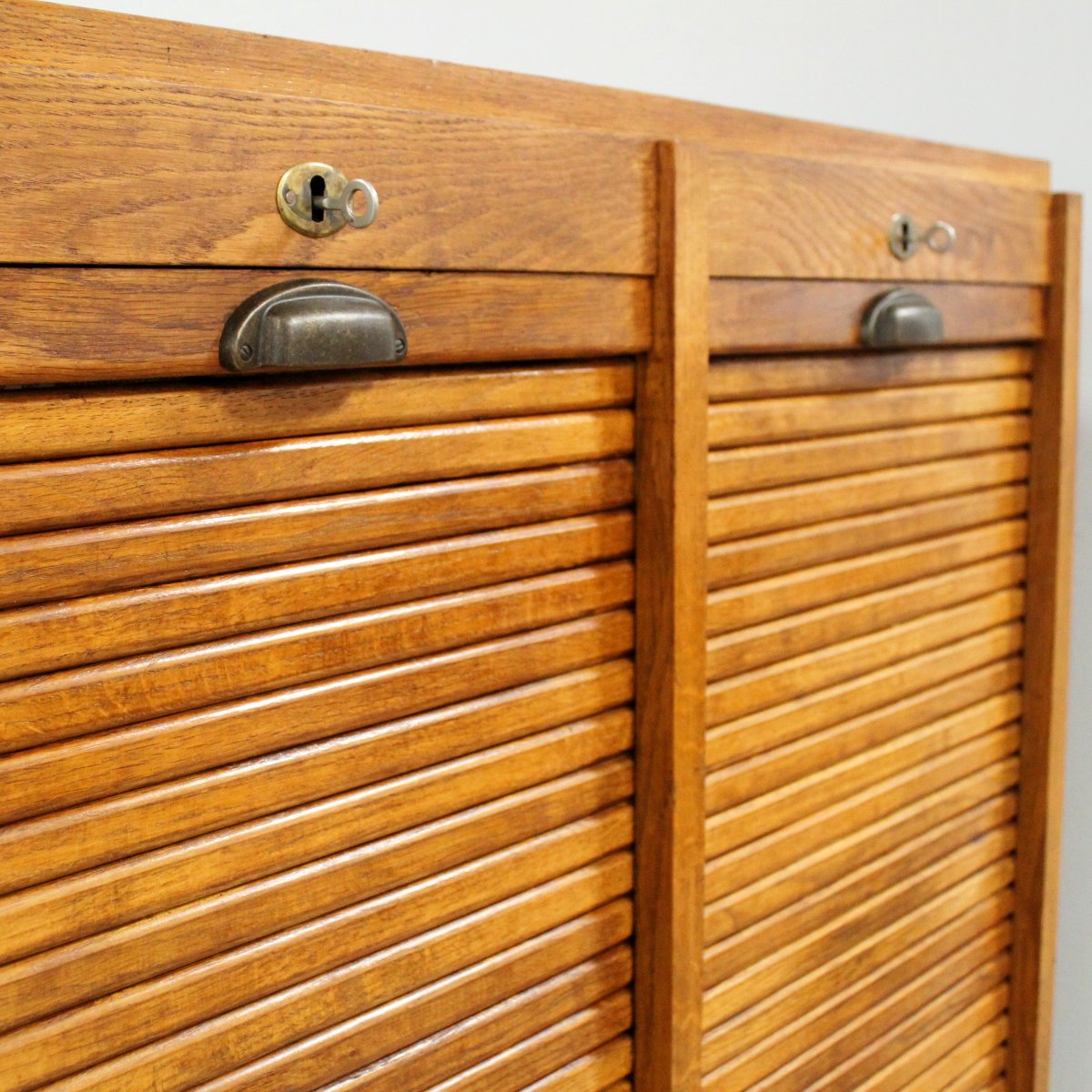 Antique Binder Rolling Curtain Filing Cabinet In Oak-photo-5