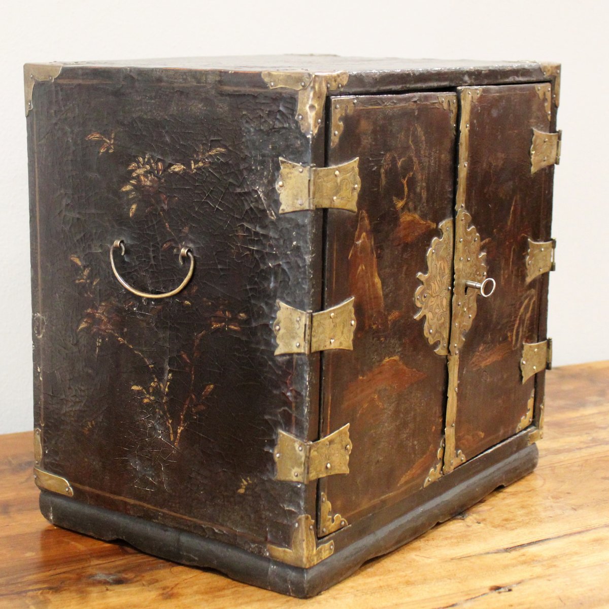 Antique Traval Jewelry Cabinet In Laquered And Painted Wood - 19th-photo-1