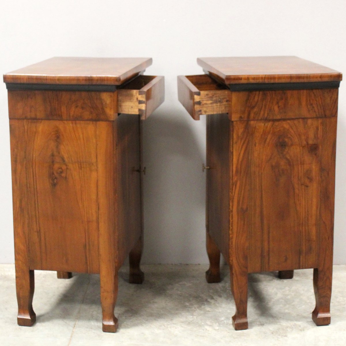 Antique Pair Of Empire Bedsides Nightstands Tables In Walnut And Marquetry - Italy 19th-photo-2