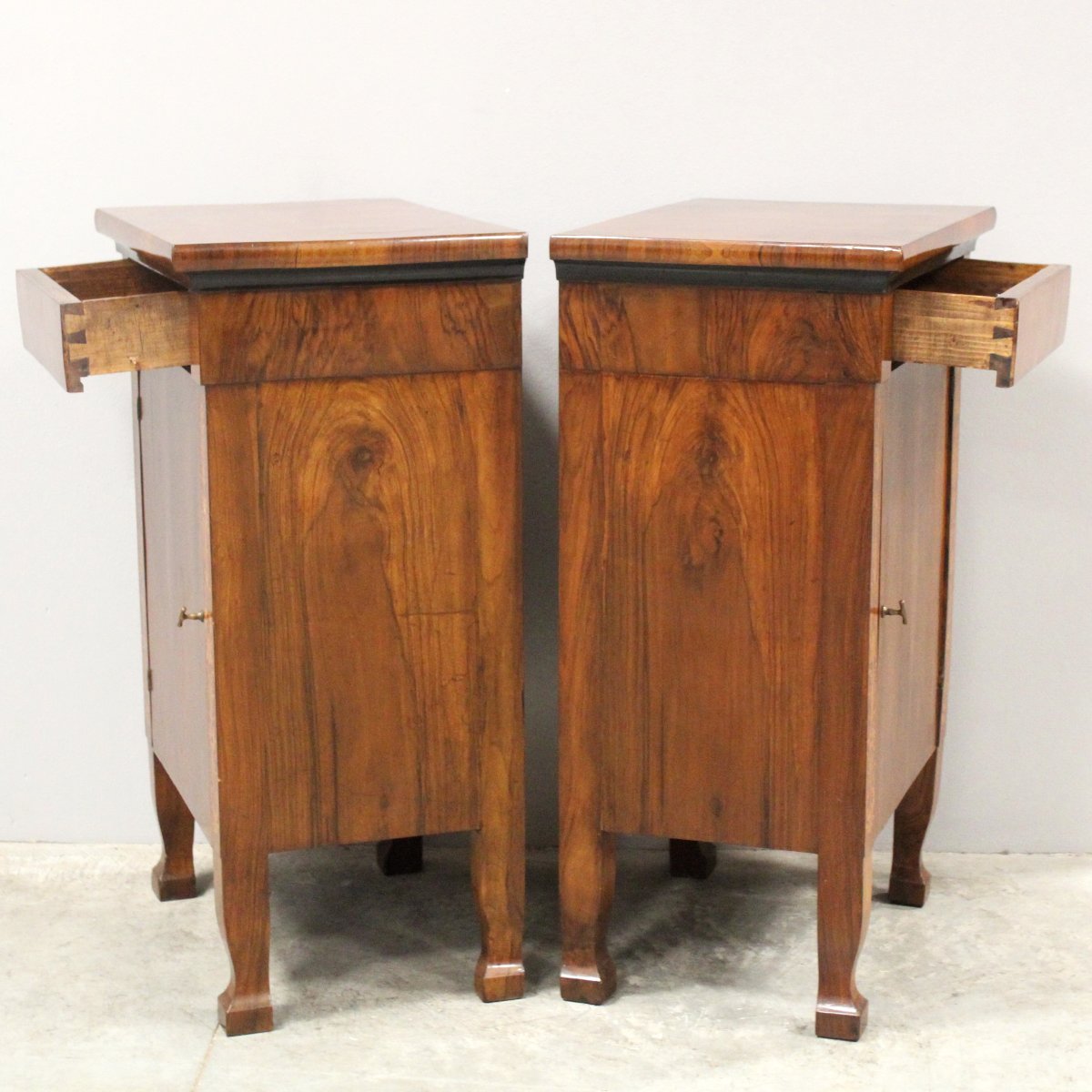 Antique Pair Of Empire Bedsides Nightstands Tables In Walnut And Marquetry - Italy 19th-photo-3