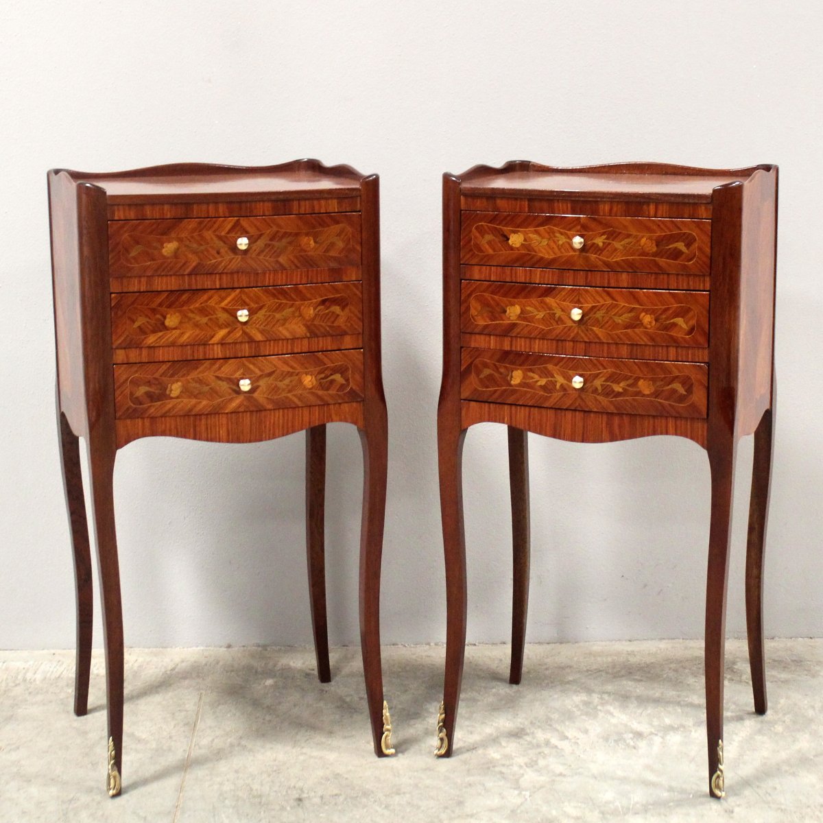 Antique Pair Of Napoleon III Bedsides Nightstands Tables In Marquetry