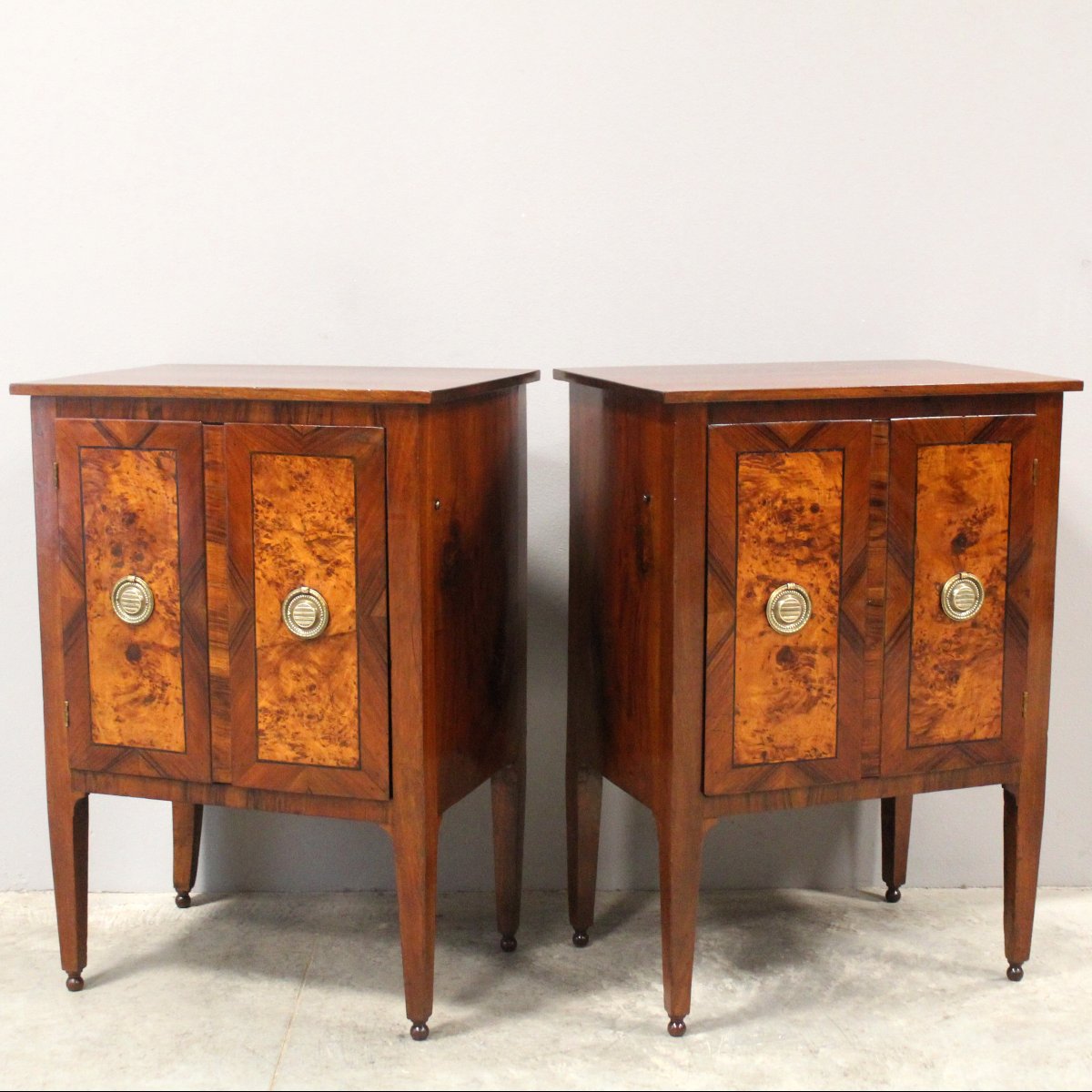 Antique Pair Of Louis XVI Bedsides Nightstands Tables Cabininet In Walnut Marquetry- Italy 19th-photo-2