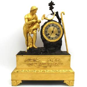 Ancien Horloge Pendule d'époque Restauration en bronze doré - 19ème