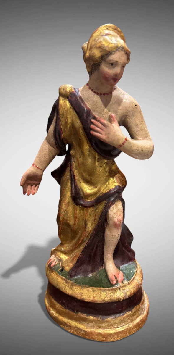 Statue en papier mâché polychrome représentant une figure féminine - XVIIe-XVIIIe siècle-photo-2