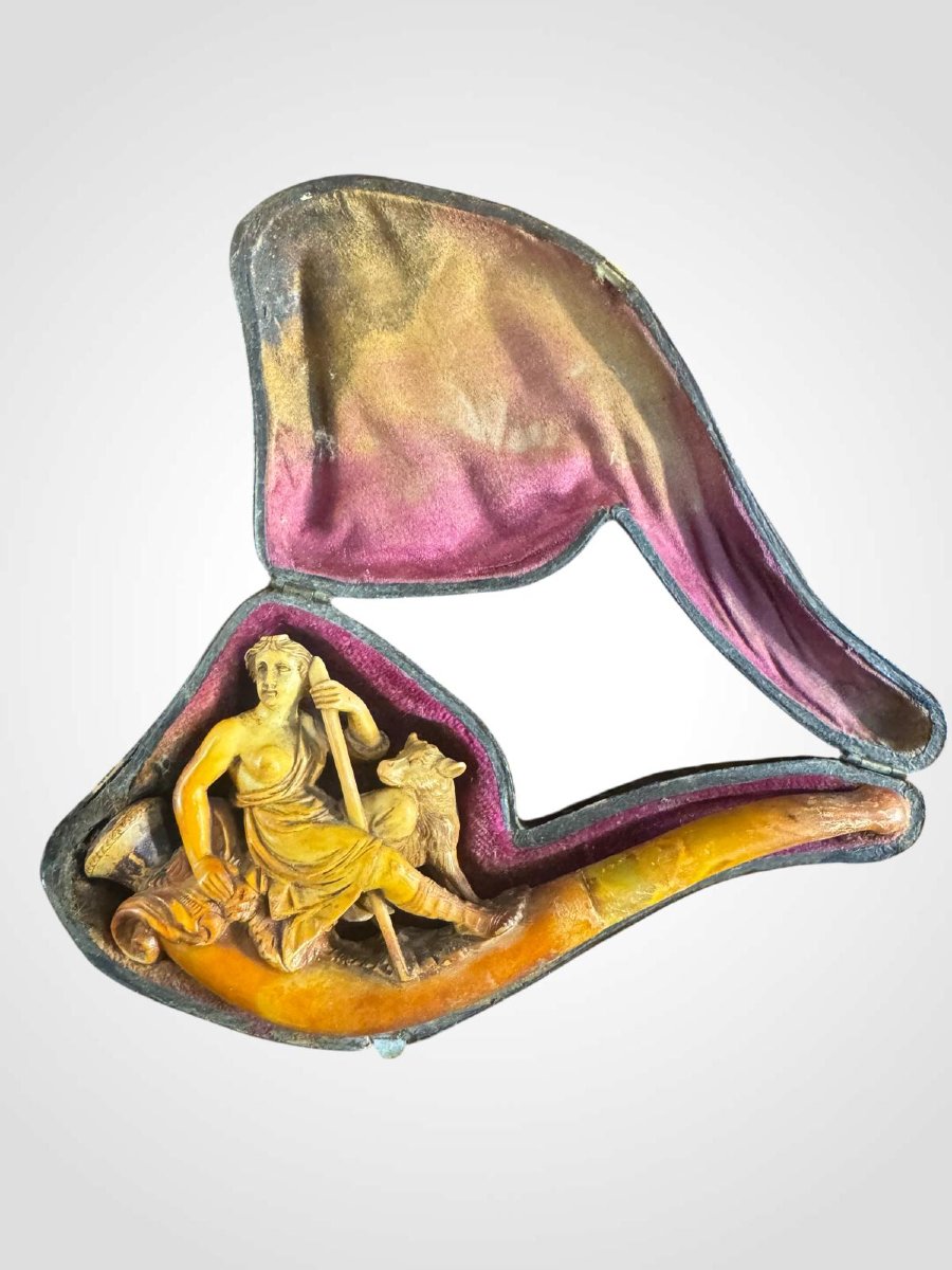 Antique Meerschaum Pipe Carved With A Pastoral Scene-photo-1