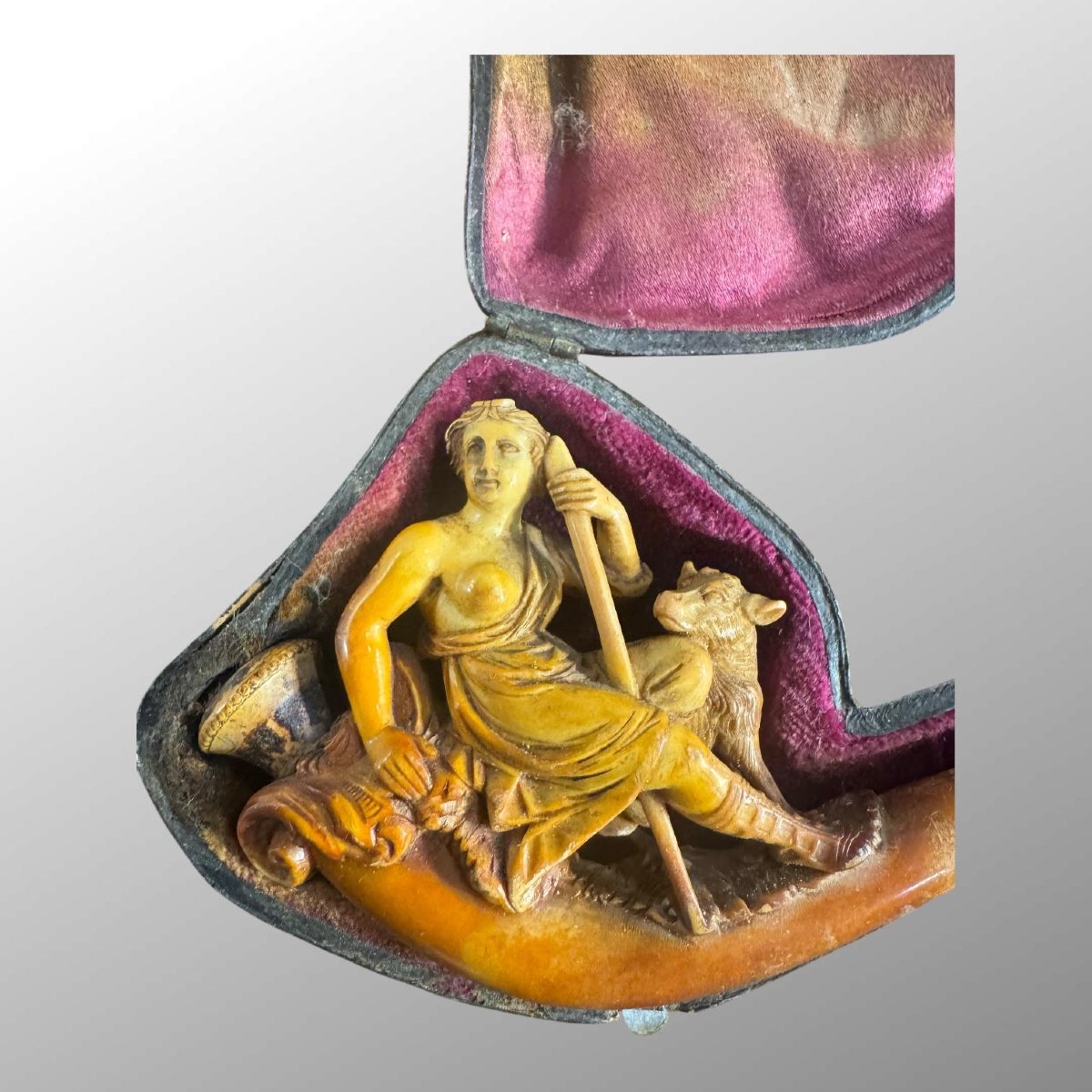 Antique Meerschaum Pipe Carved With A Pastoral Scene-photo-2