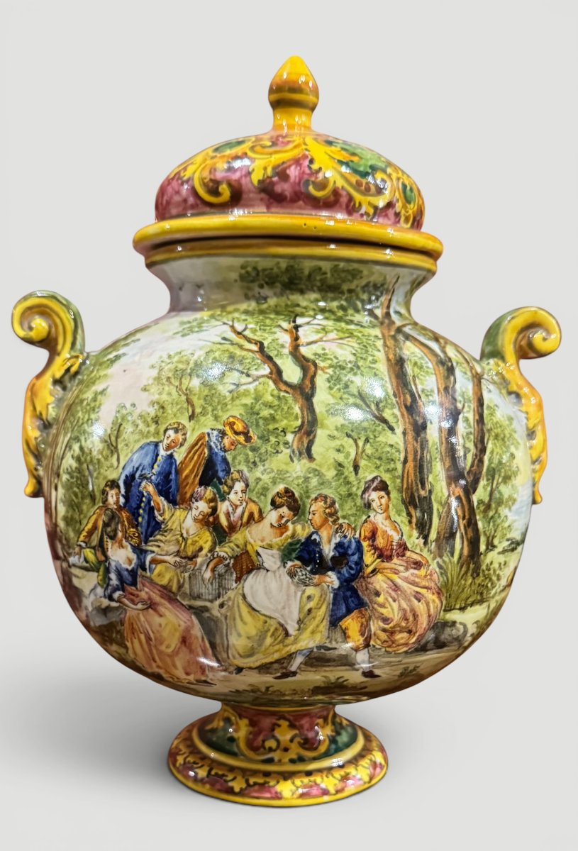 Paire de vases en céramique Minghetti « Scènes galantes et paysages », Bologne, XXe siècle-photo-3