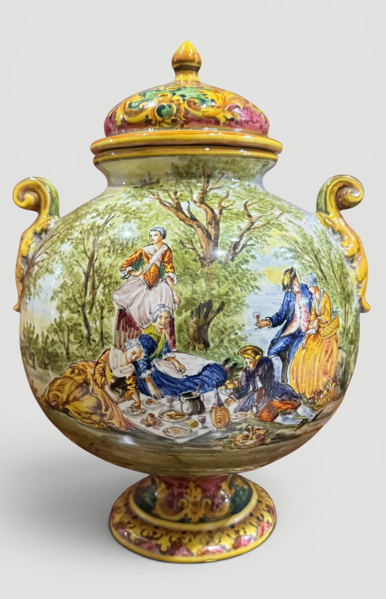 Paire de vases en céramique Minghetti « Scènes galantes et paysages », Bologne, XXe siècle-photo-4