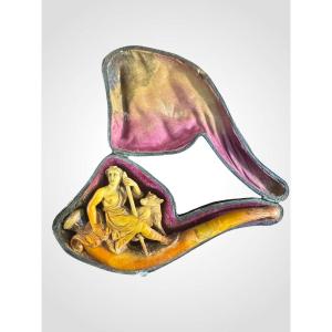 Antique Meerschaum Pipe Carved With A Pastoral Scene