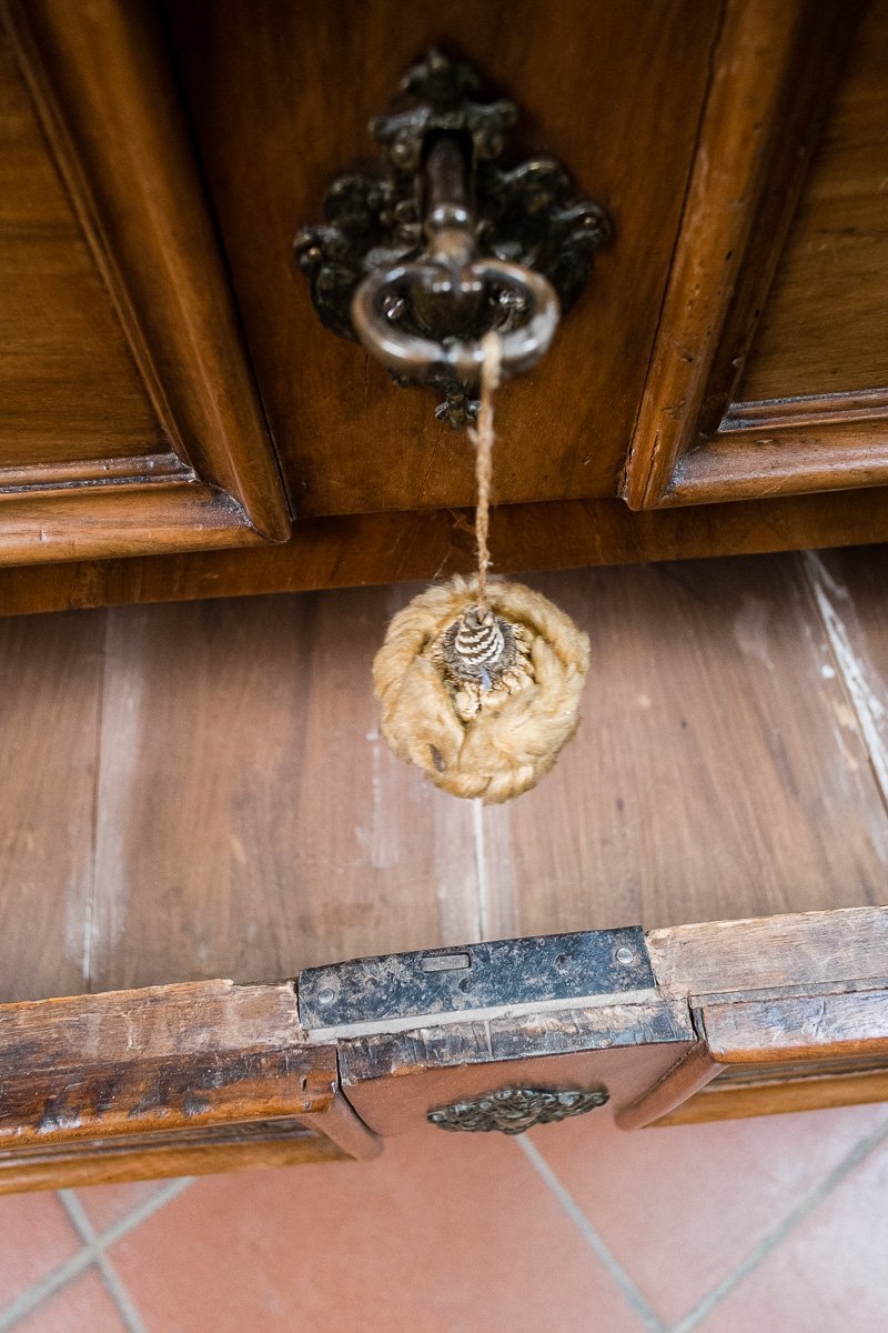 Important Walnut Chest Of Drawers, Tuscany, Mid-17th Century-photo-6