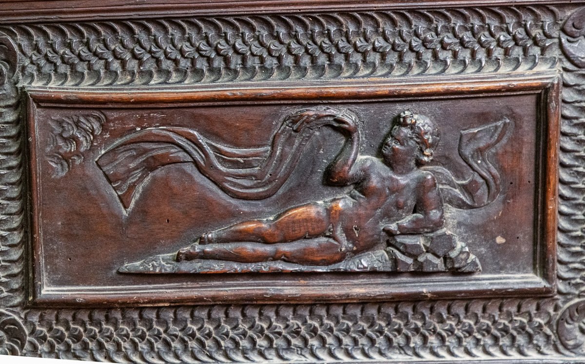 Antique Carved Walnut Cassone With Figures, Venetian 17th C.-photo-1
