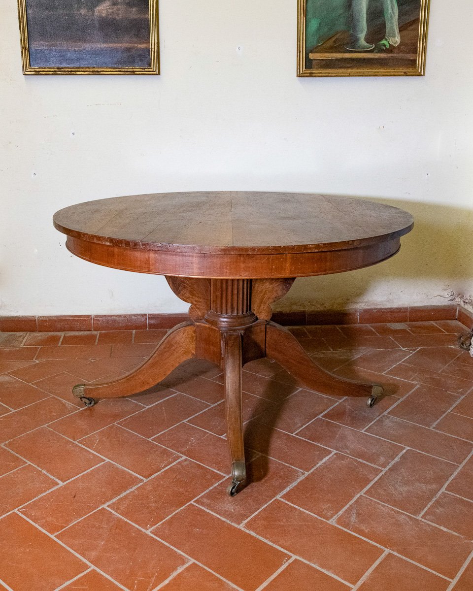 Round Walnut Table With Fluted Central Column, Tuscany, 19th Century-photo-3