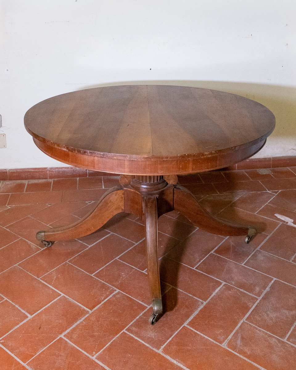 Round Walnut Table With Fluted Central Column, Tuscany, 19th Century-photo-3
