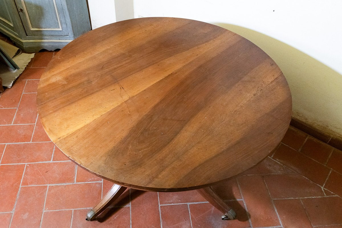 Round Walnut Table With Fluted Central Column, Tuscany, 19th Century-photo-4