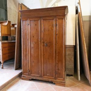Antique Fir Wood Armoire Cabinet With Two Doors And Pilasters, Tuscany, 17th Century