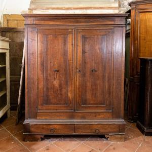Important cabinet en noyer, Apennin toscan-émilien, Italie XVIIIe siècle