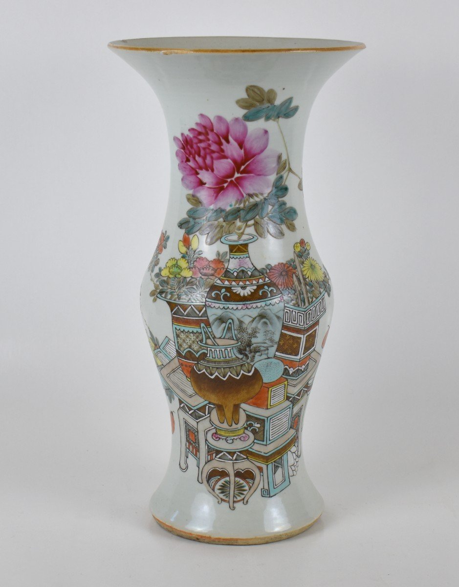 Republic Of China Vase
