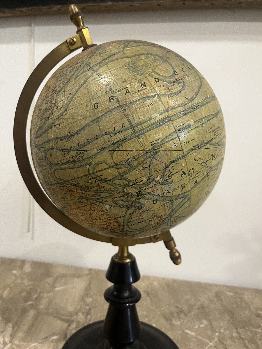 Globe de la fin du XIXe/début du XXe siècle-photo-8