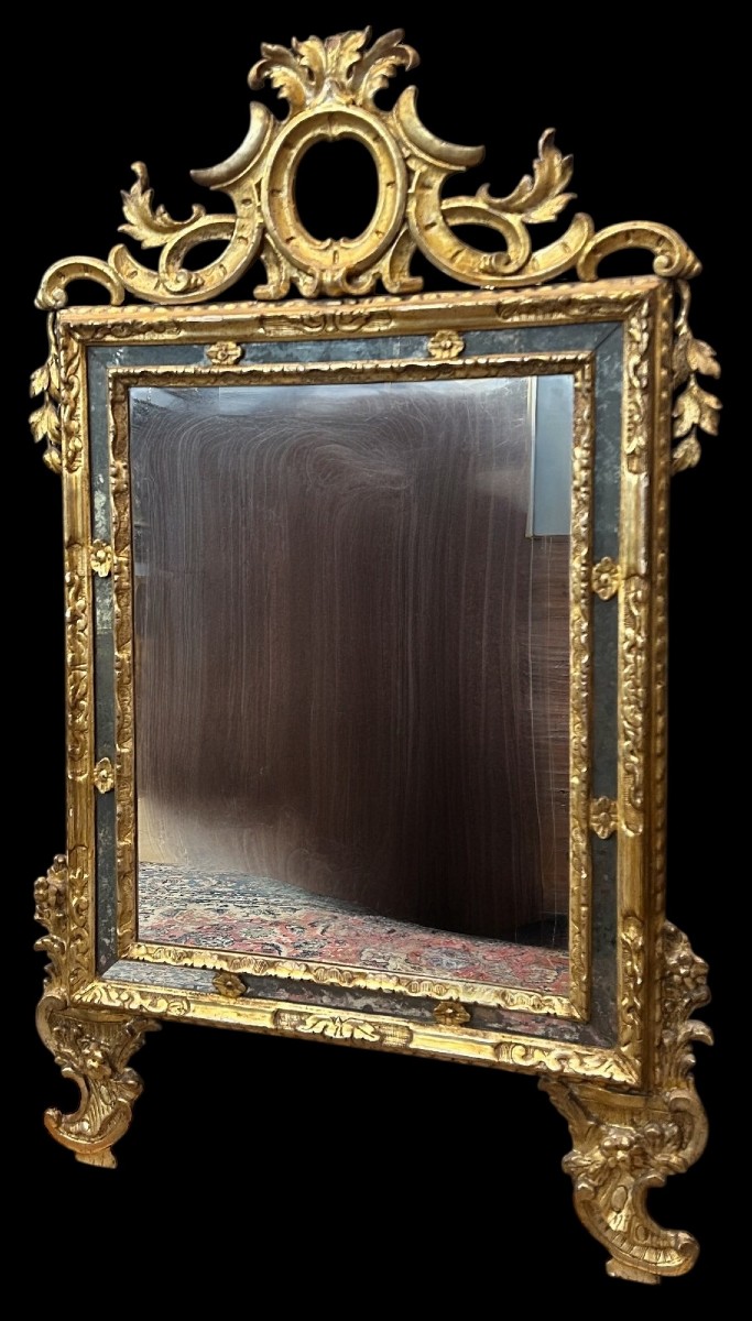 Miroir en bois sculpté et doré à motif de La Mecque